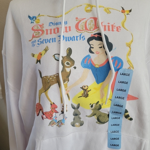 White Snow White Disney Graphic Hoodie SZ L - Picture 4 of 9